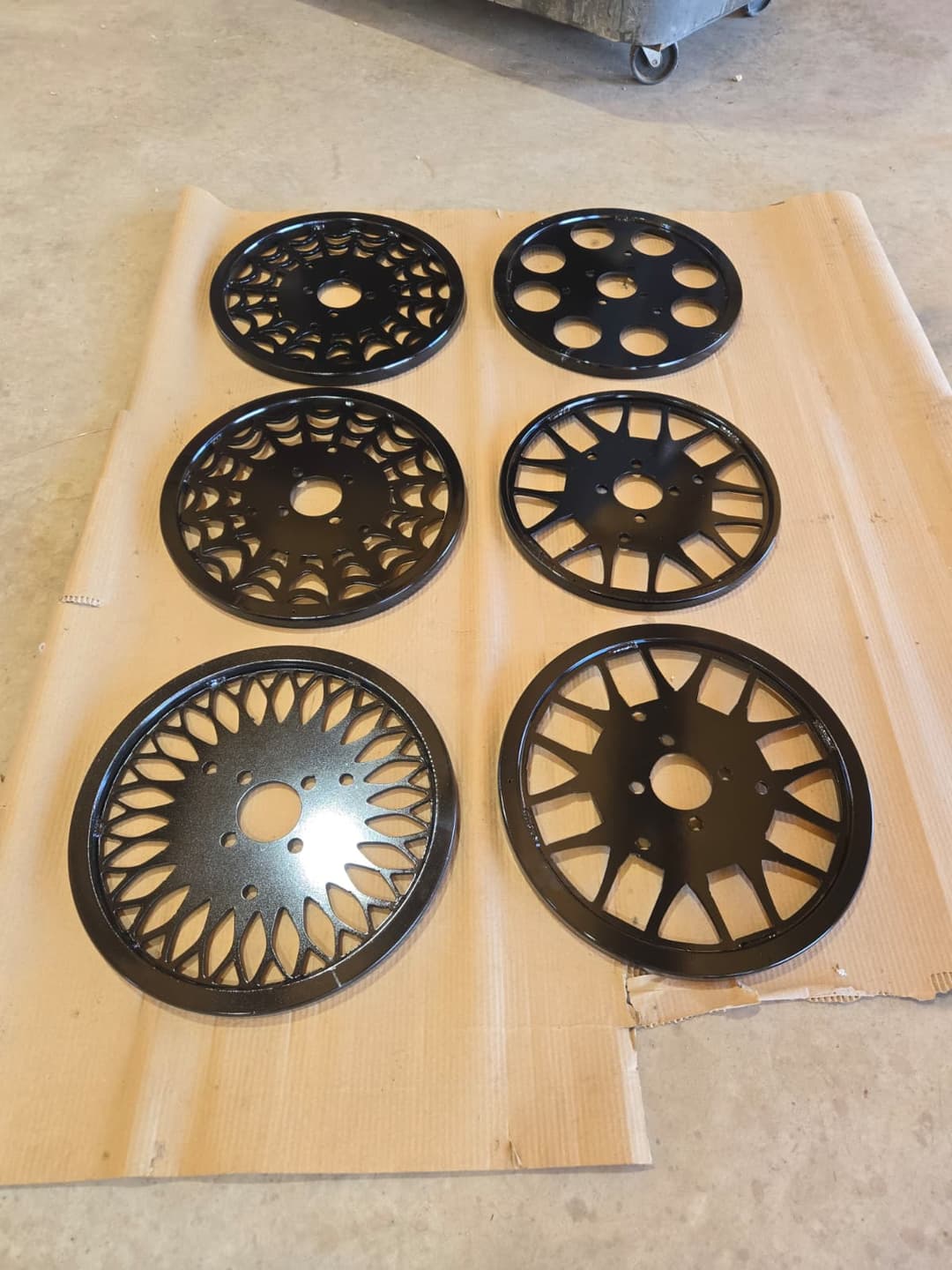 16" Rollout Wheel Ring